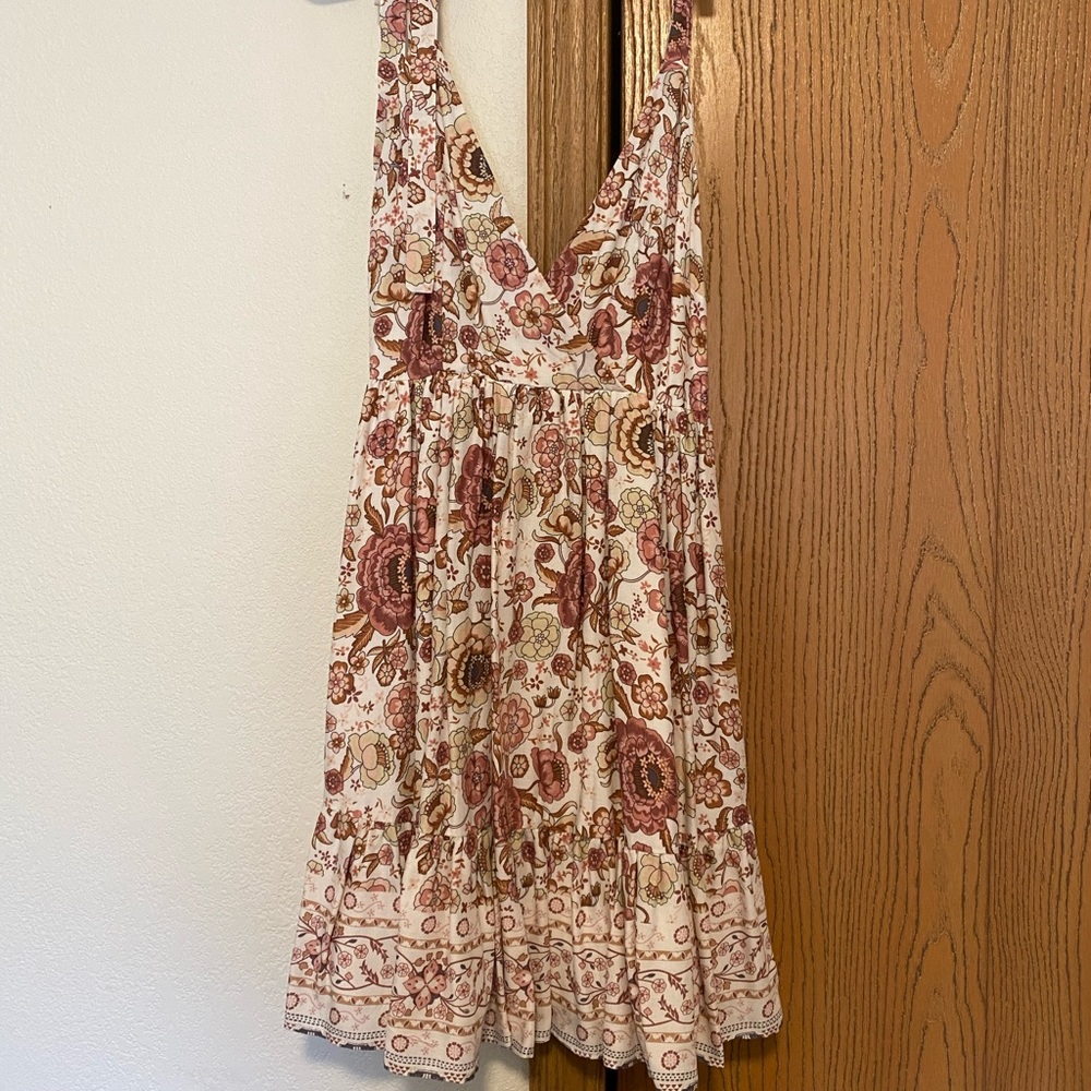 NWT Luca & Grae floral dress with bows on sleeves